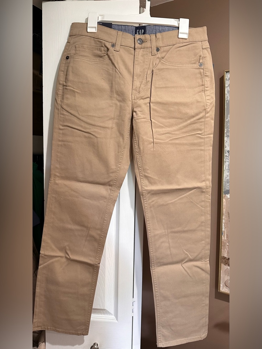 GAP Men's Khaki Straight-Leg Chinos - Neutral Tan
